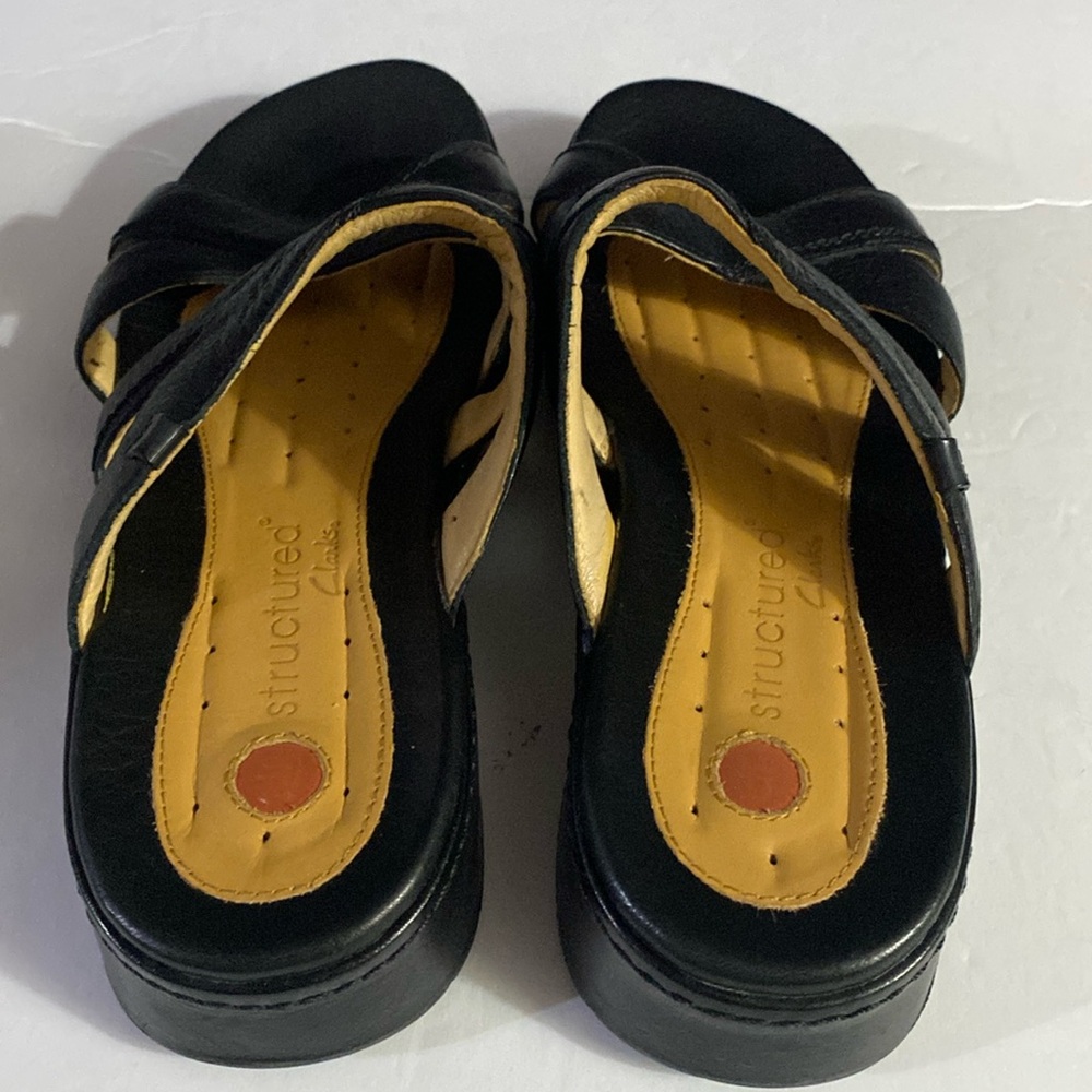 Unstructured CLARKS Sandals, Sz 10, Leather, Slides, Slip on, Classic,Comfort - Picture 9 of 16